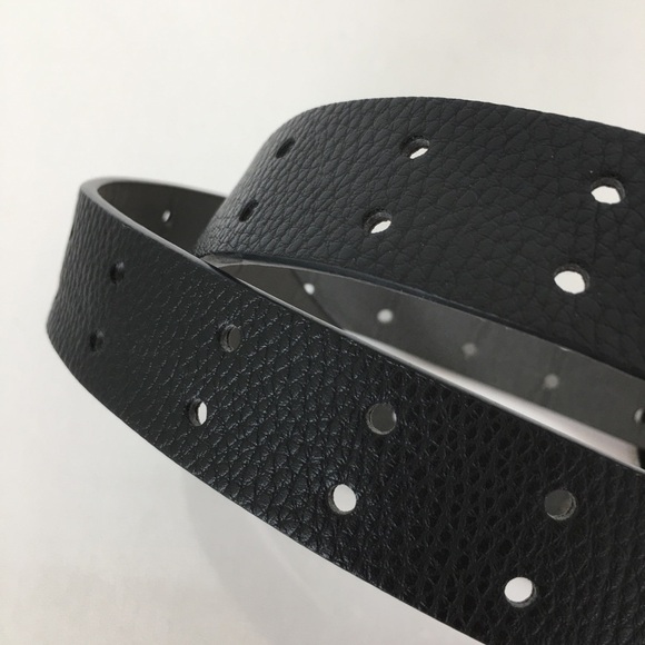 Women’s Black Vegan Leather Western Belt Antique Silver Floral Buckle Size M - Picture 2 of 7